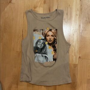 Britney Spears Ribbed Tank Top size Medium Lucky, Beige